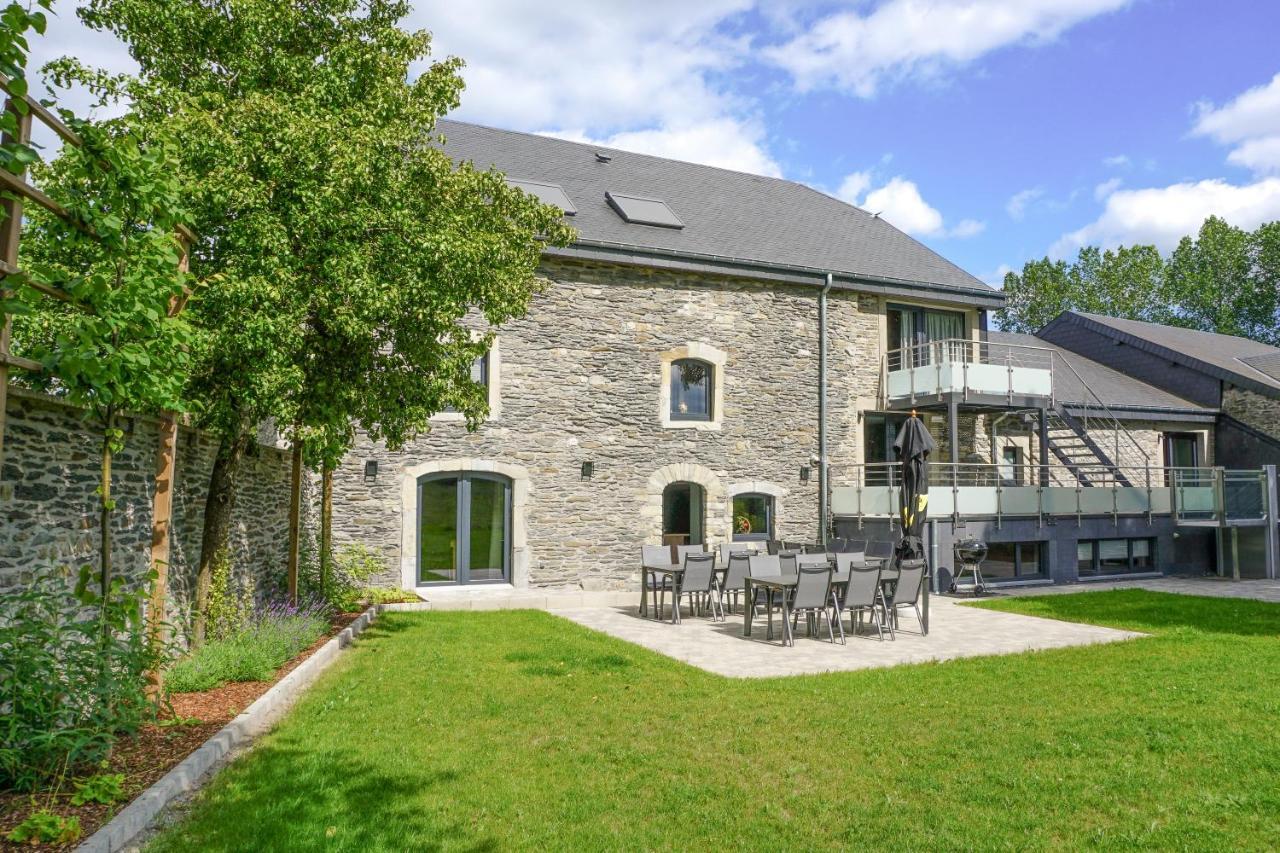 La Maison Du Notaire - Gite 18 Personnes Houffalize Bagian luar foto